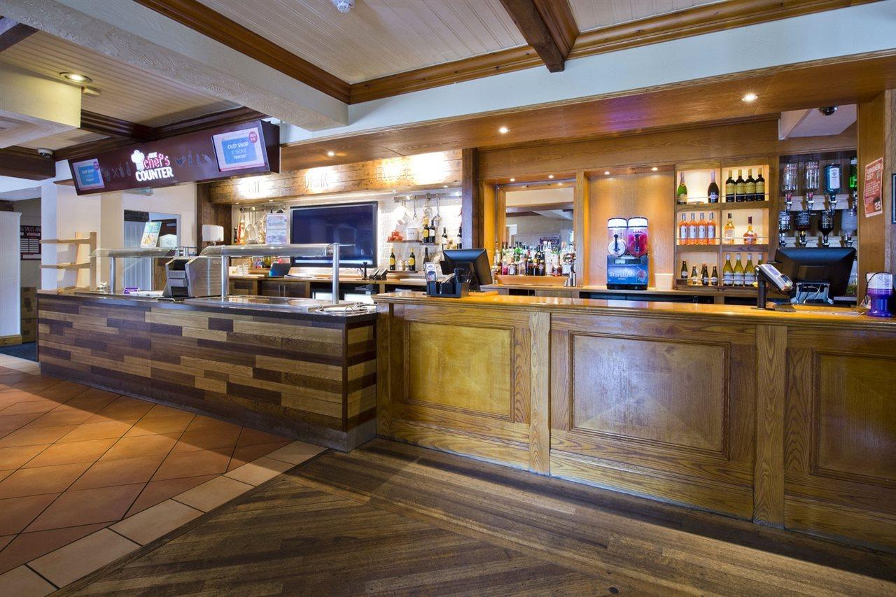 Premier Inn Bristol South Exterior foto